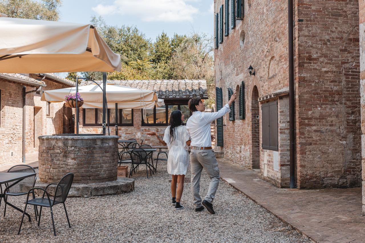 Il Borgo Di Terrensano Aparthotel เซียนา ภายนอก รูปภาพ