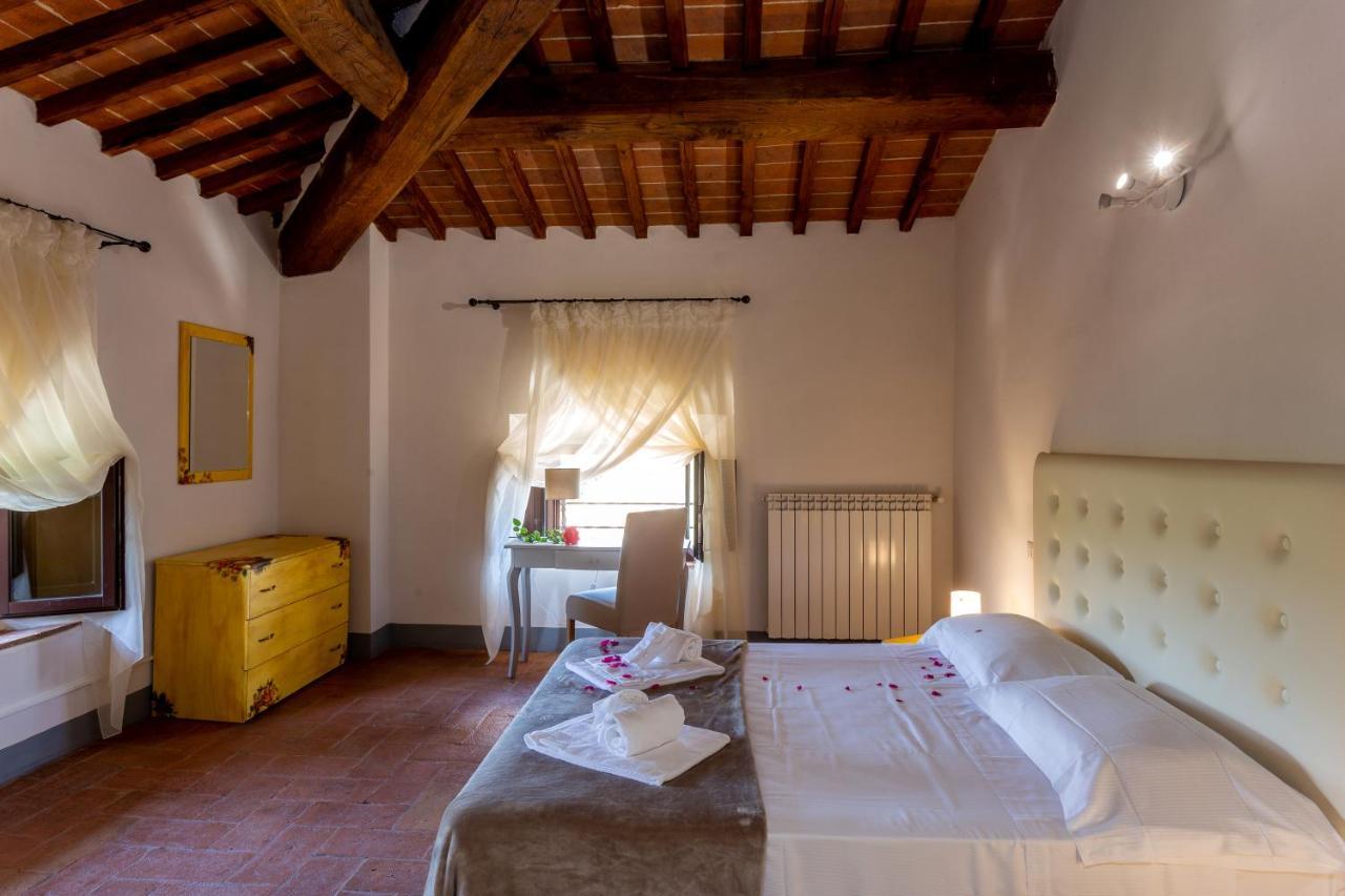 Il Borgo Di Terrensano Aparthotel เซียนา ภายนอก รูปภาพ